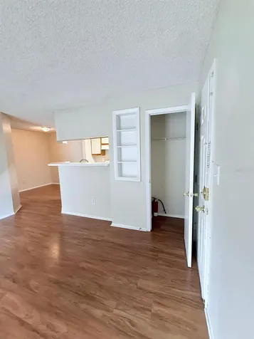 216 Afton Square Altamonte Springs FL 32714