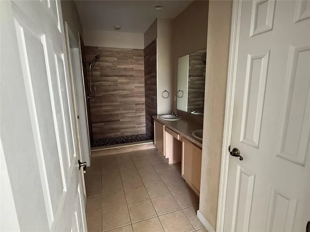 3311 Whitestone Circle Kissimmee FL 34741