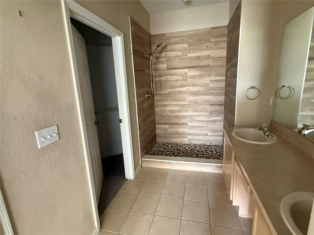 3311 Whitestone Circle Kissimmee FL 34741