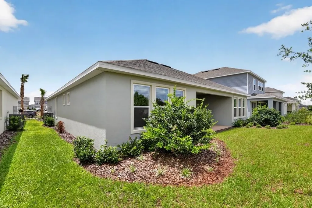 957 Ladyfish Trail St Cloud FL 34771
