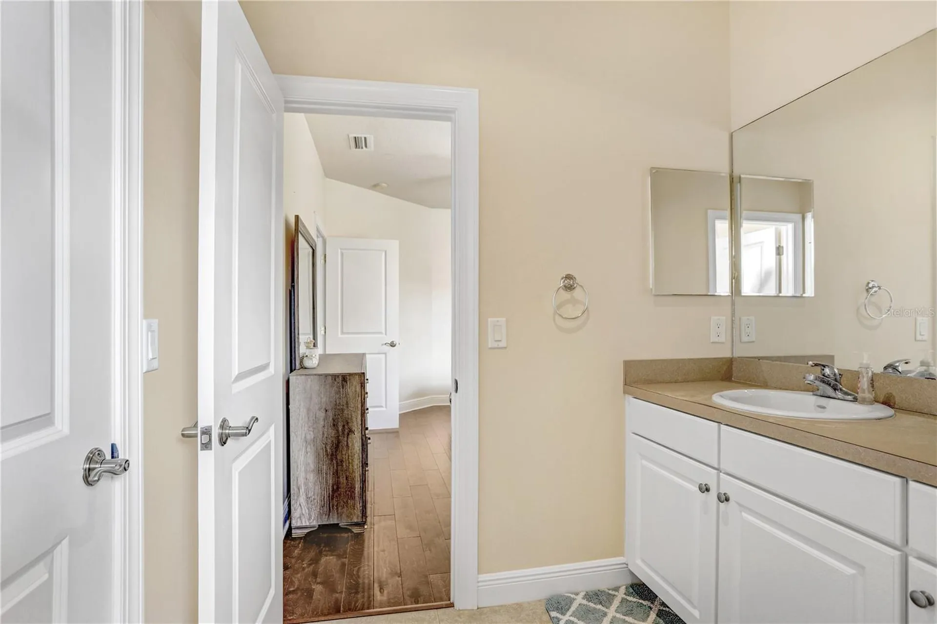 4984 Anniston Circle Tampa FL 33647