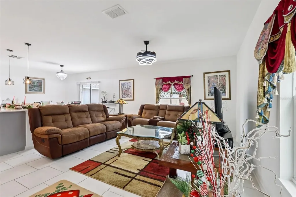 356 Loch Court Davenport FL 33837