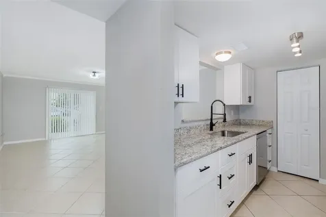 464 N Paula Drive Dunedin FL 34698