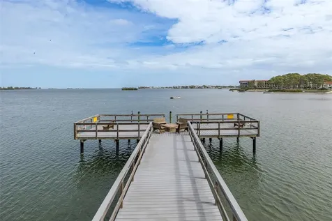 464 N Paula Drive Dunedin FL 34698