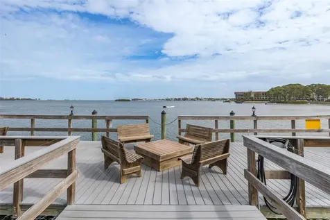 464 N Paula Drive Dunedin FL 34698