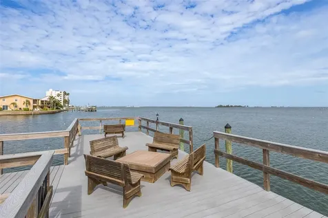 464 N Paula Drive Dunedin FL 34698