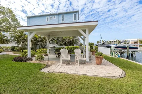 464 N Paula Drive Dunedin FL 34698