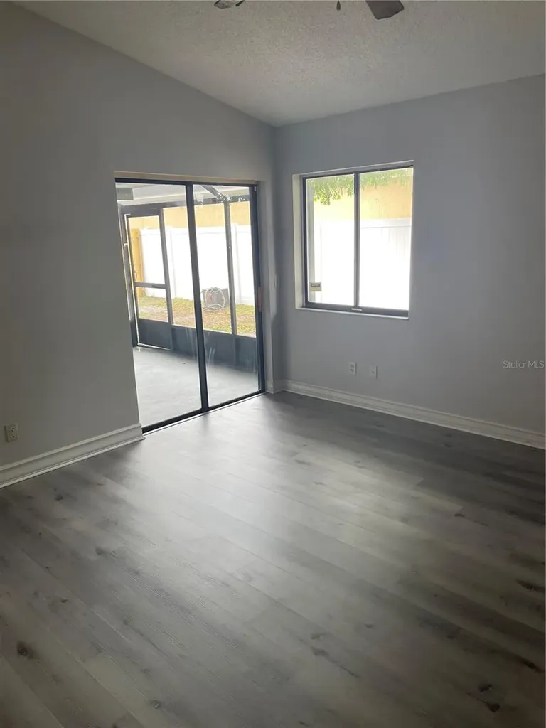425 Blue Jacket Lane Orlando FL 32825