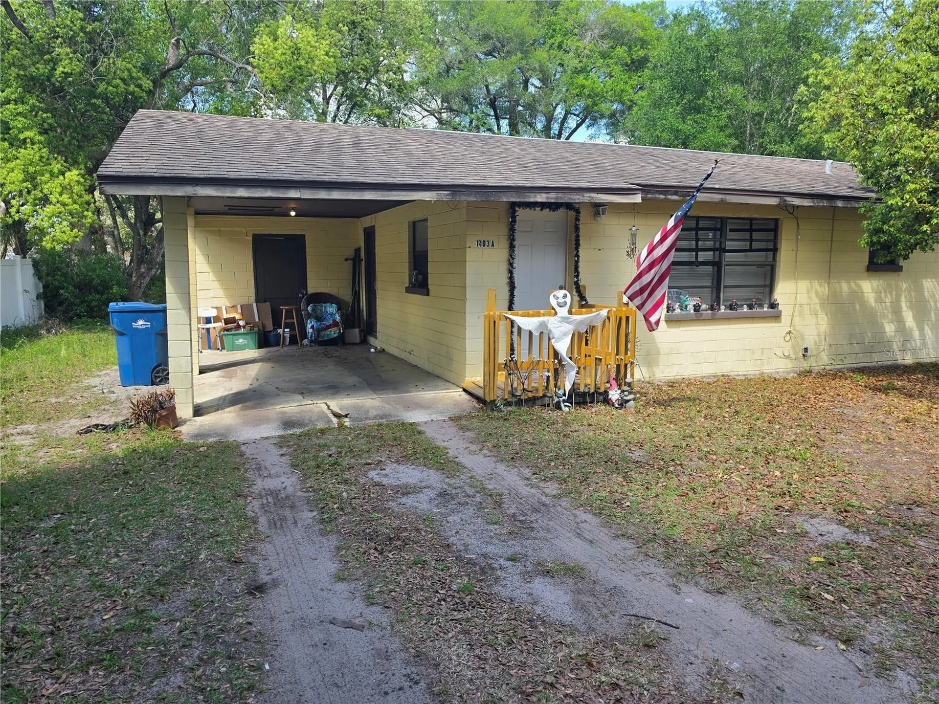 1403 E Voorhis Avenue Deland FL 32724