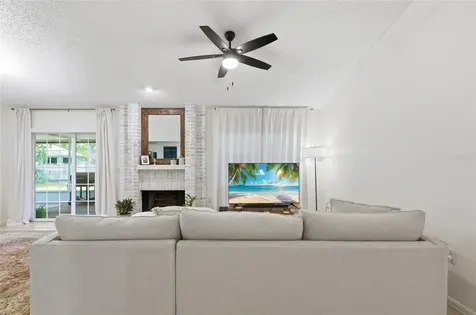 328 Bayside Avenue Winter Garden FL 34787