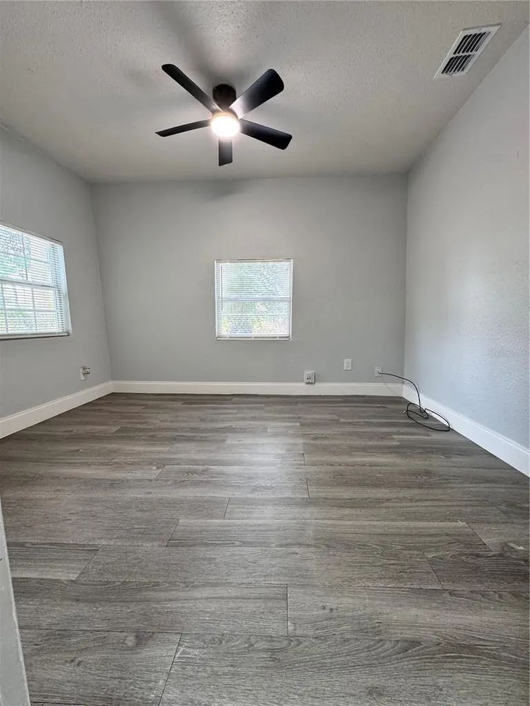 1040 Randall Street Orlando FL 32805