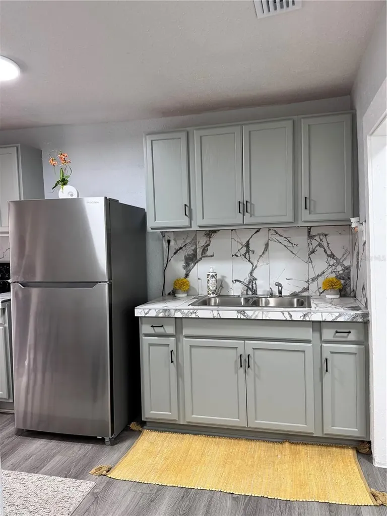 1040 Randall Street Orlando FL 32805