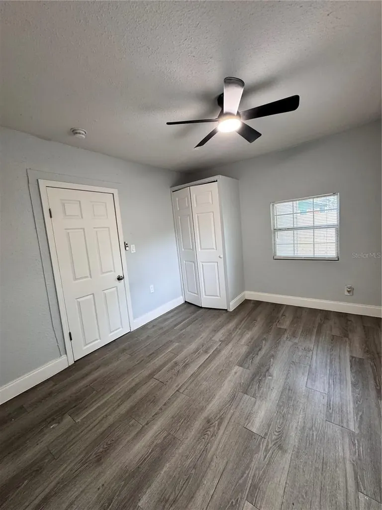 1040 Randall Street Orlando FL 32805