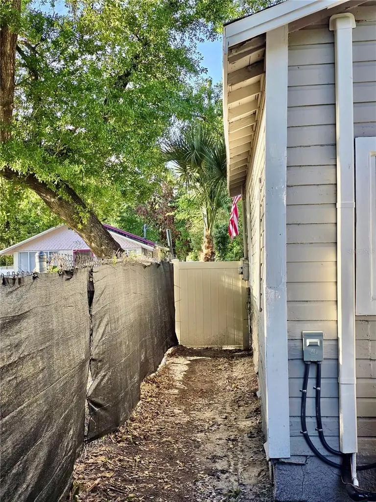 1040 Randall Street Orlando FL 32805
