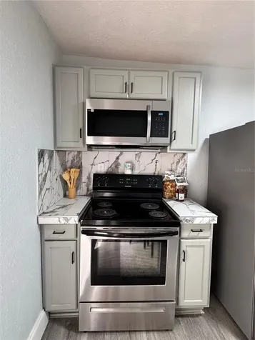 1040 Randall Street Orlando FL 32805