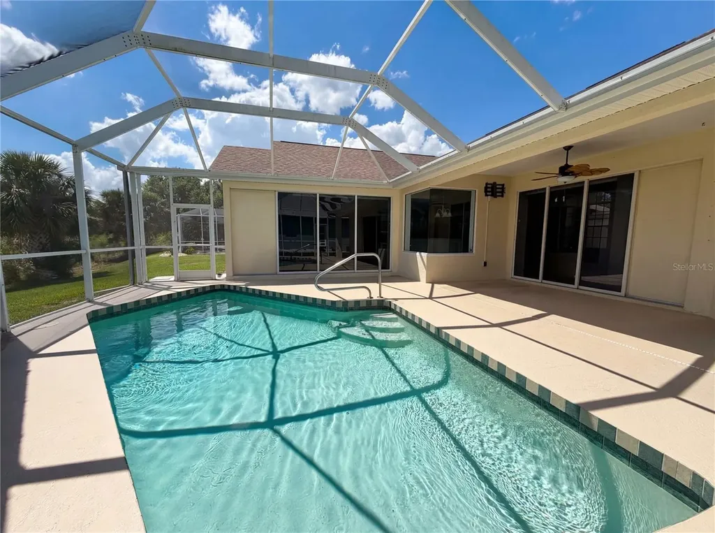 12567 SW Pembroke Circle N Lake Suzy FL 34269