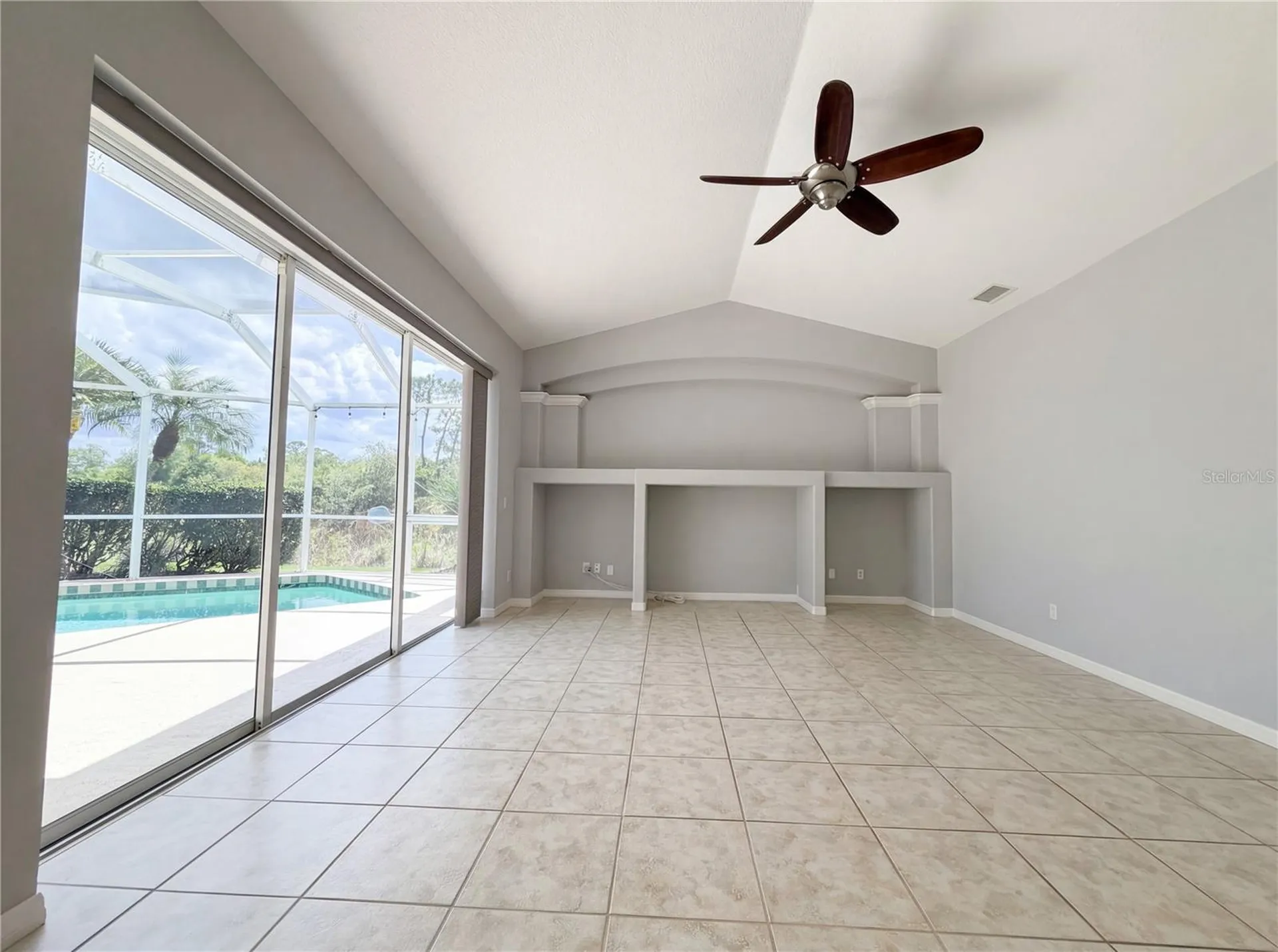 12567 SW Pembroke Circle N Lake Suzy FL 34269