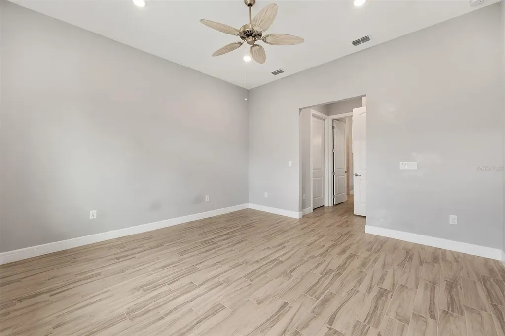 5693 SW 90th Court Road Ocala FL 34481