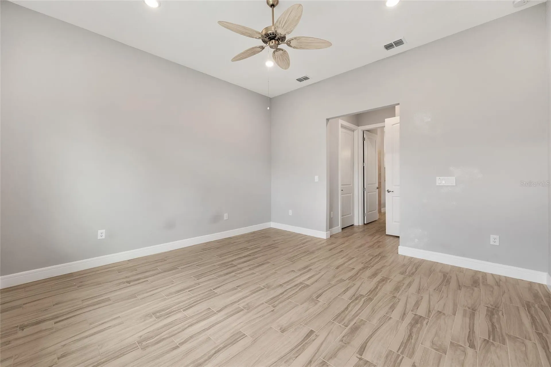 5693 SW 90th Court Road Ocala FL 34481
