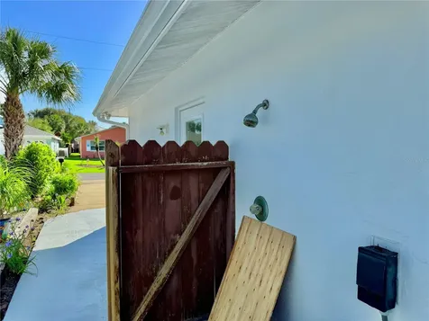 1624 S Daytona Avenue Flagler Beach FL 32136