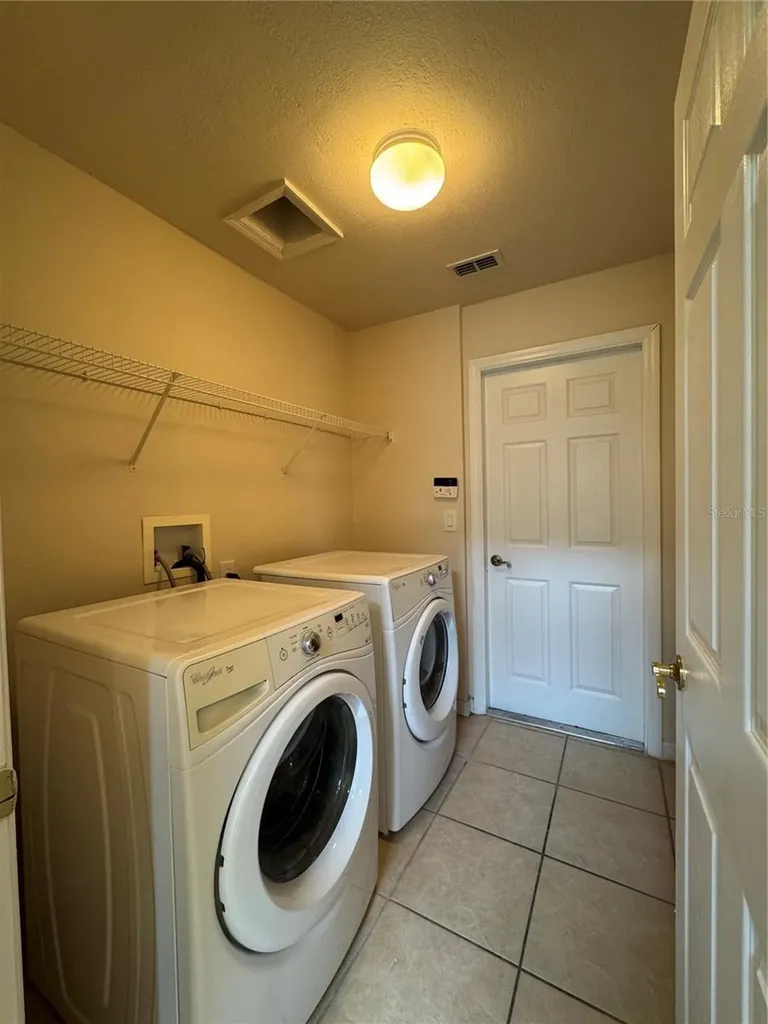 14013 Budworth Circle Orlando FL 32832