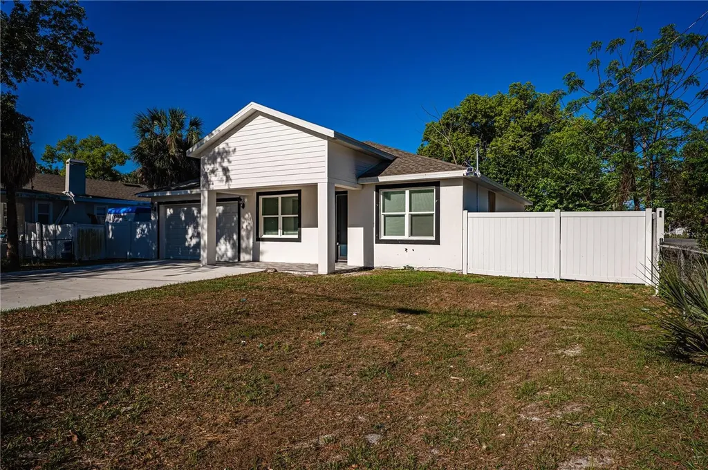 3724 N Whittier Street Tampa FL 33619