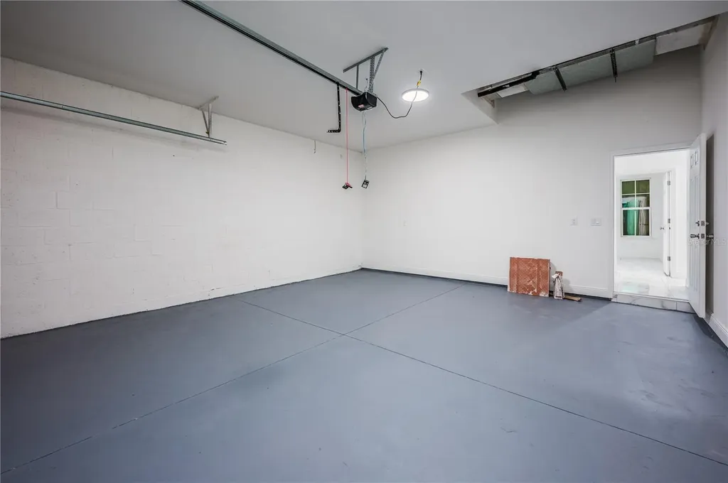 3724 N Whittier Street Tampa FL 33619