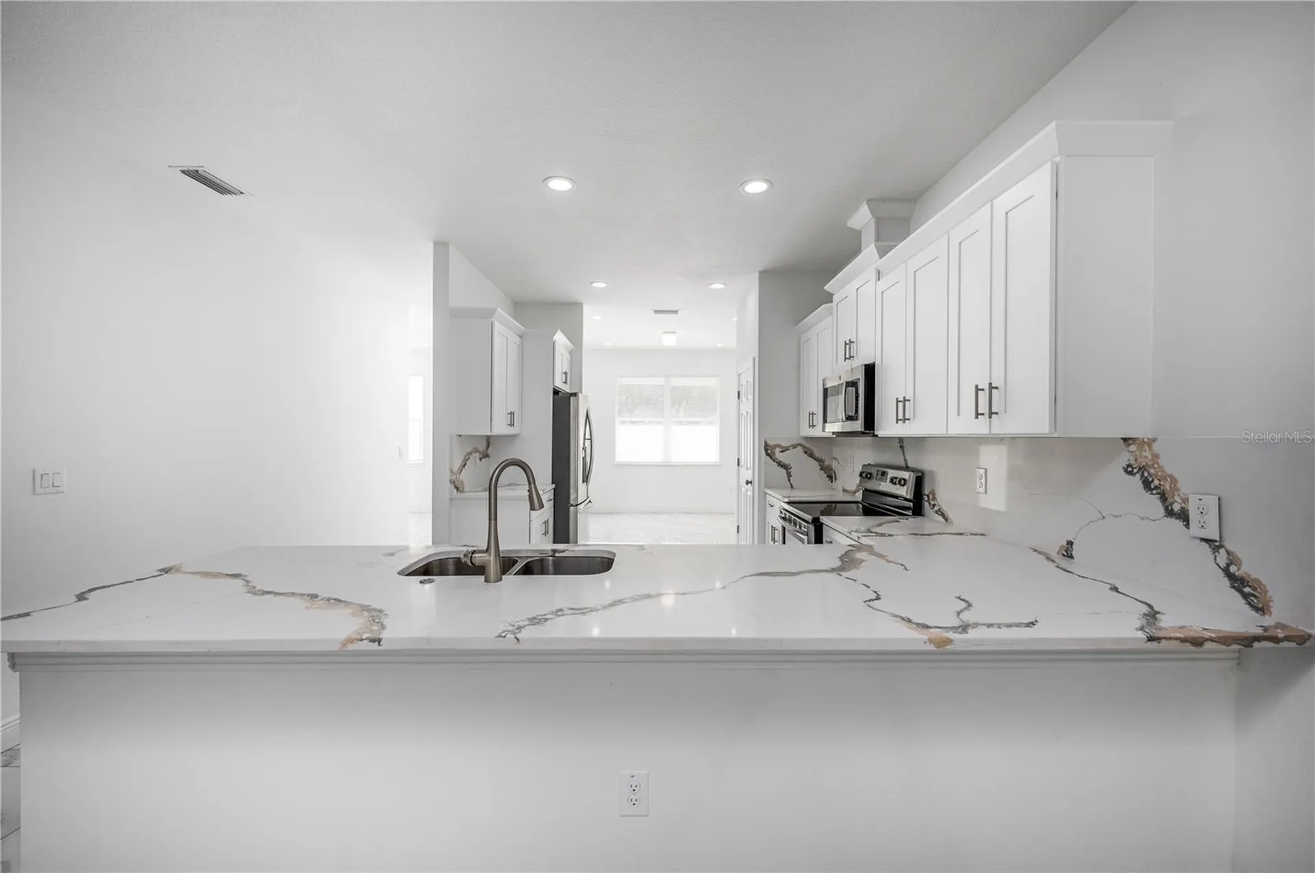 3724 N Whittier Street Tampa FL 33619