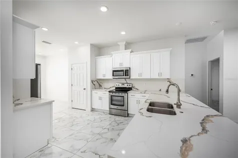3724 N Whittier Street Tampa FL 33619