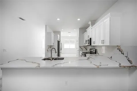 3724 N Whittier Street Tampa FL 33619
