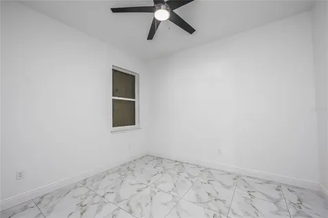 3724 N Whittier Street Tampa FL 33619