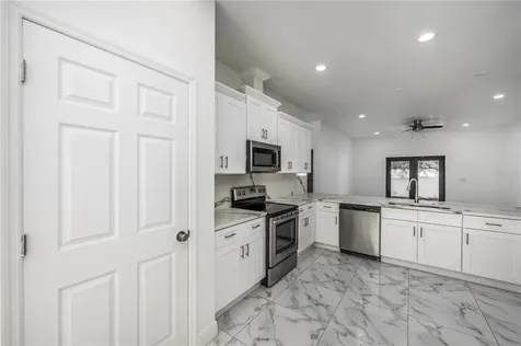 3724 N Whittier Street Tampa FL 33619