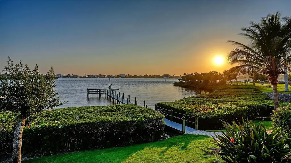 313 Lookout Point Drive Osprey FL 34229