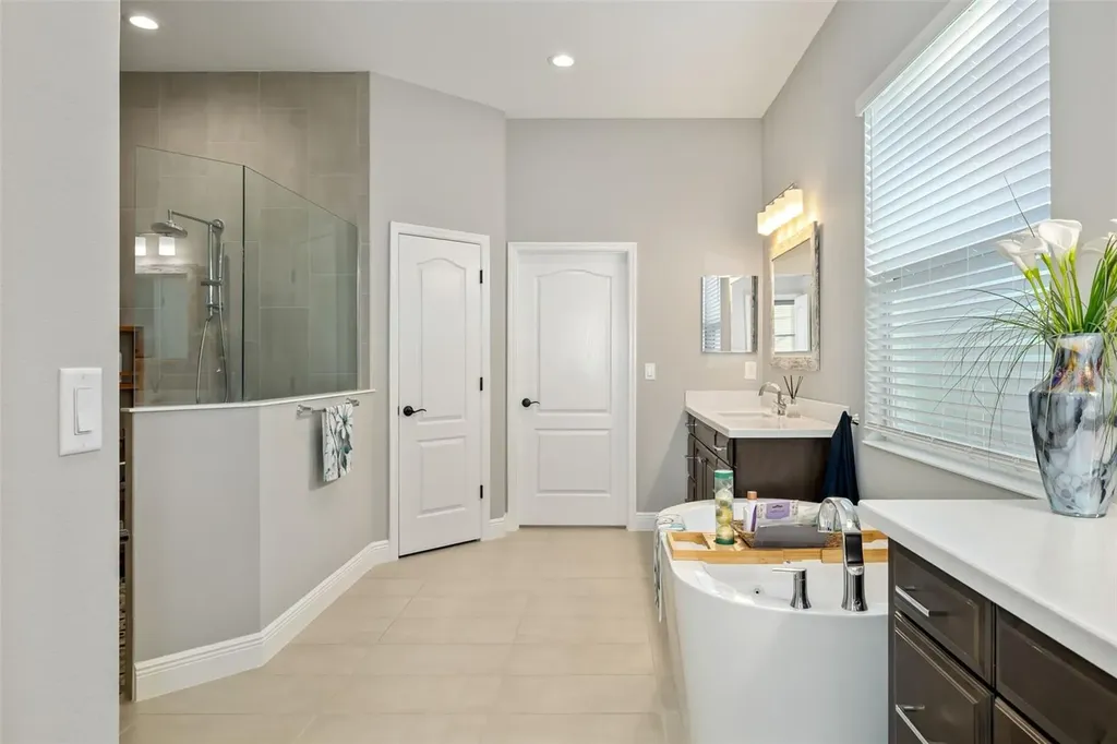 2525 Paradise Plum Drive Sarasota FL 34240
