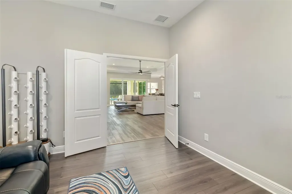 2525 Paradise Plum Drive Sarasota FL 34240