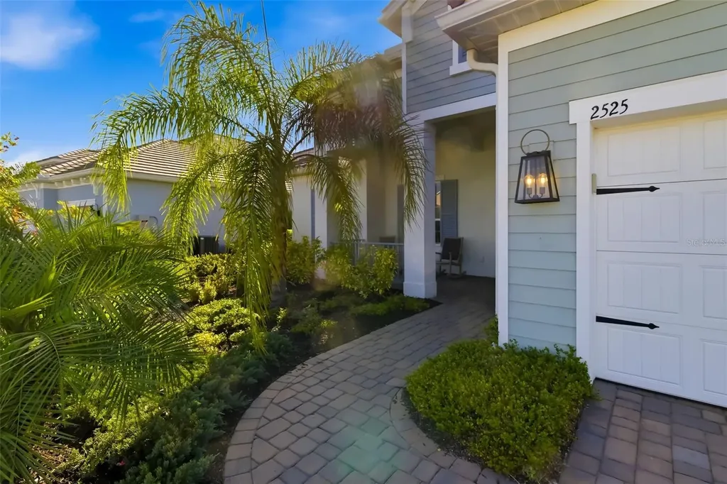 2525 Paradise Plum Drive Sarasota FL 34240