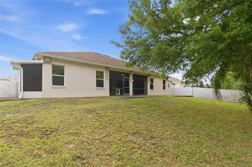 5316 Coral Vine Lane Kissimmee FL 34758