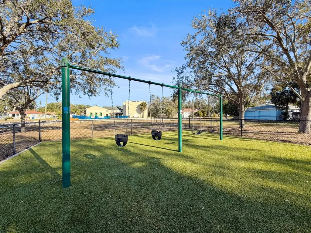 650 E Harbor Drive S St Petersburg FL 33705