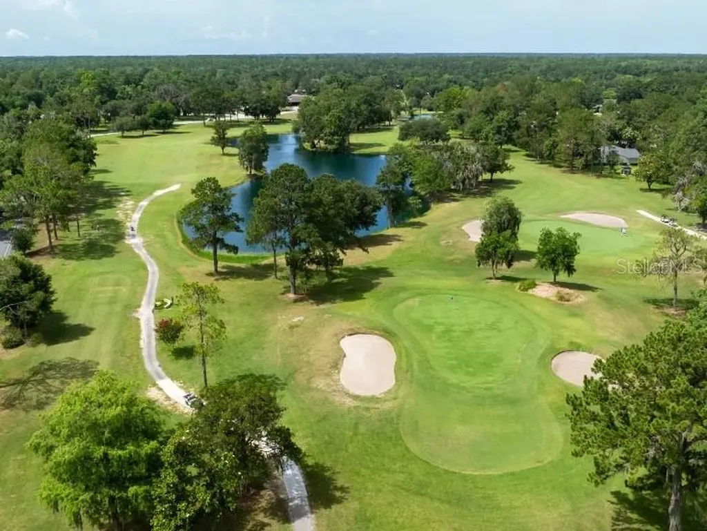8604 Oakstone Circle Leesburg FL 34748