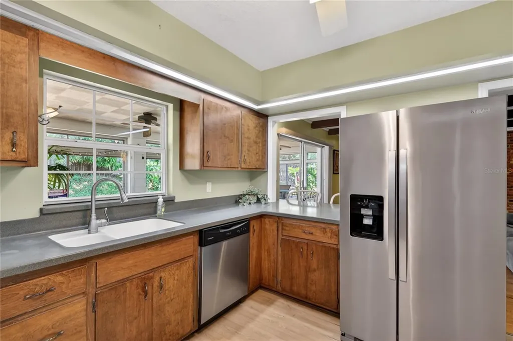 1945 Normandy Drive Mount Dora FL 32757