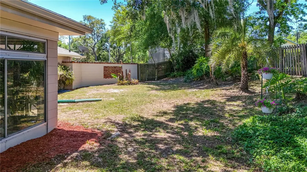 1945 Normandy Drive Mount Dora FL 32757