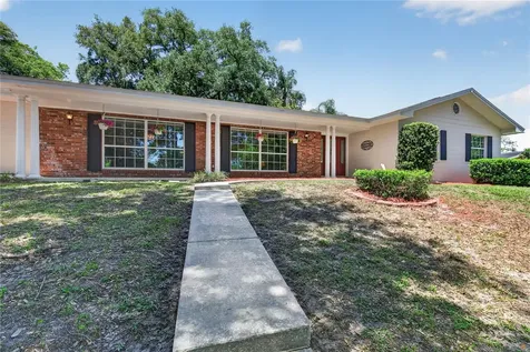 1945 Normandy Drive Mount Dora FL 32757