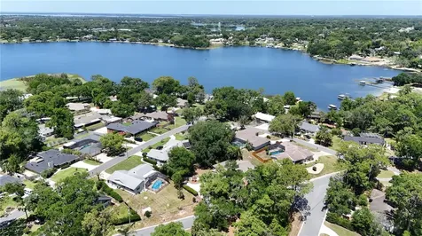 1945 Normandy Drive Mount Dora FL 32757
