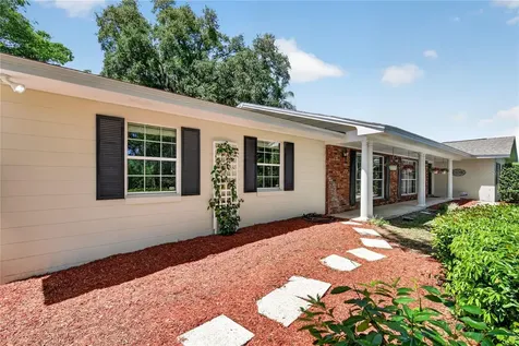 1945 Normandy Drive Mount Dora FL 32757