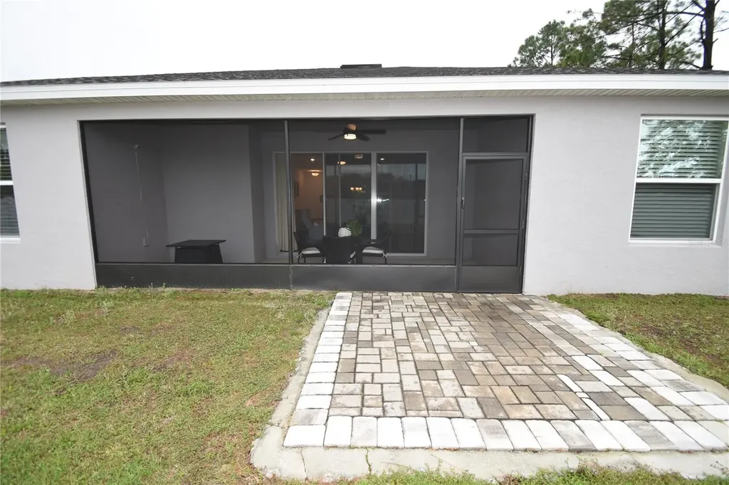 21 Frenora Lane Palm Coast FL 32137