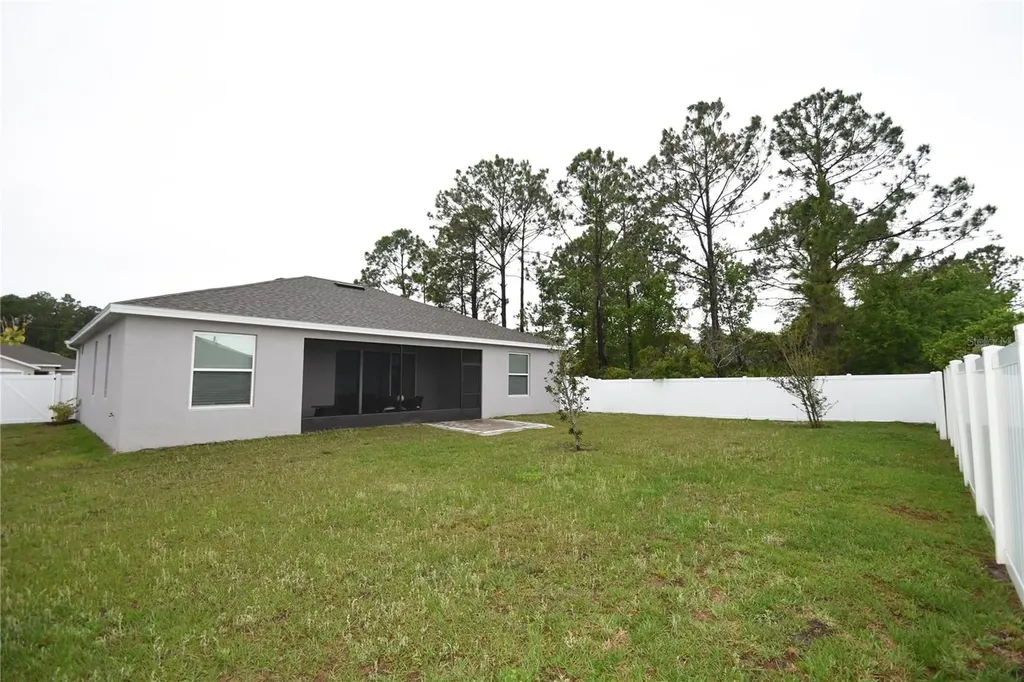 21 Frenora Lane Palm Coast FL 32137