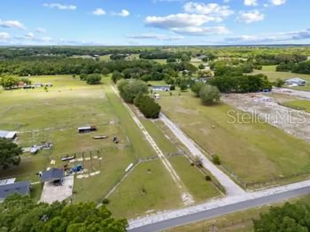 42415 Big Oak Road Altoona FL 32702