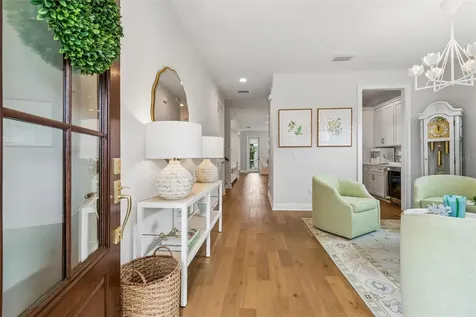 3007 W Bay Court Avenue Tampa FL 33611