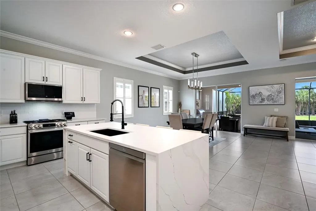 5709 Tidewater Preserve Boulevard Bradenton FL 34208