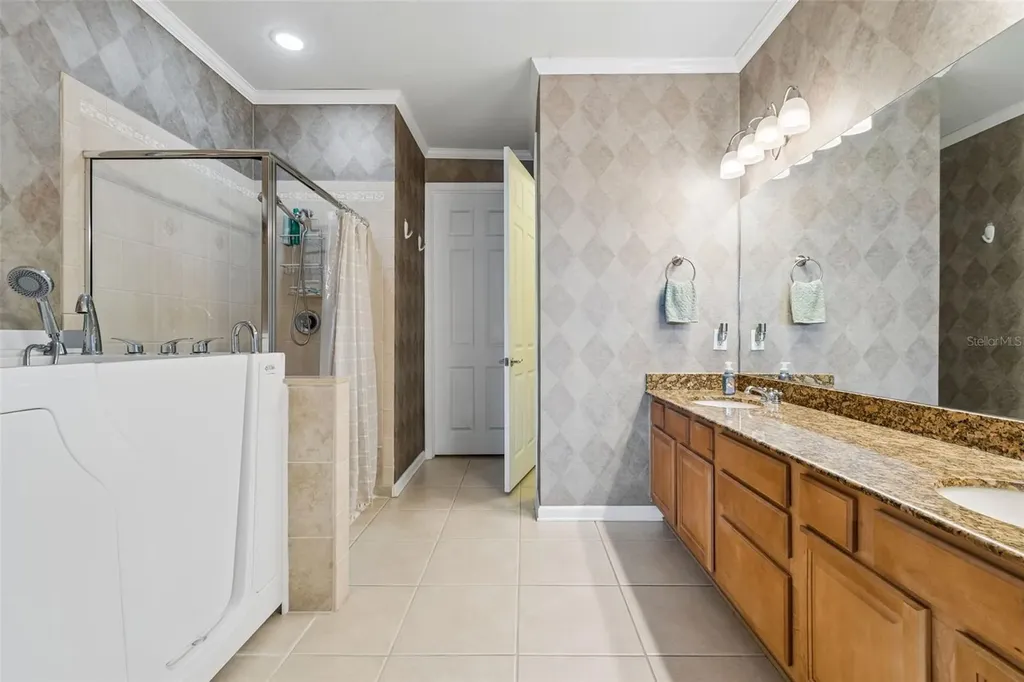 7903 Seminole Boulevard Seminole FL 33772